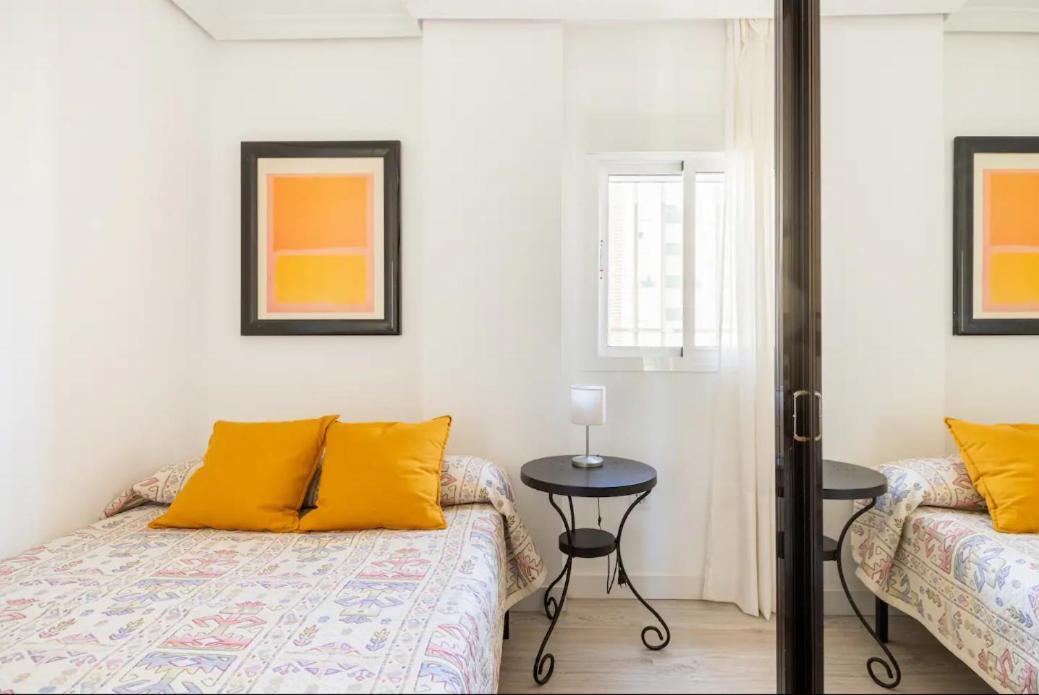 Amplio Con 4 Y 2 Banos - Great With 4 - 2 Baths Appartement *